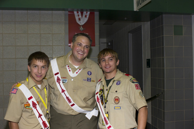 justin abshire and kete with national cheif john rehm smaller.jpg